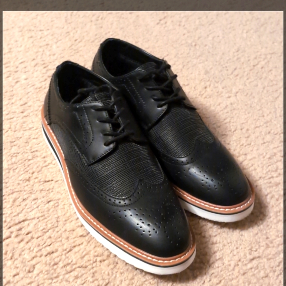 EUC TruComfortfoam men's casual shoes size 9.5